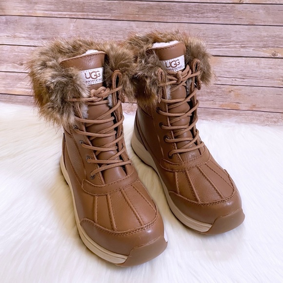 UGG Women’s Adirondack III Tipped Waterproof Chestnut Leather Boots - Picture 3 of 10